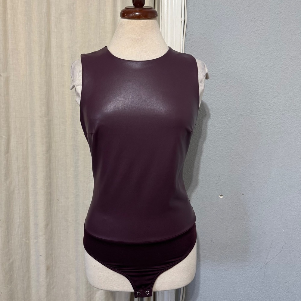 Express Body Contour Bodysuit Medium Burgundy Faux Leather Sleeveless Minimalist